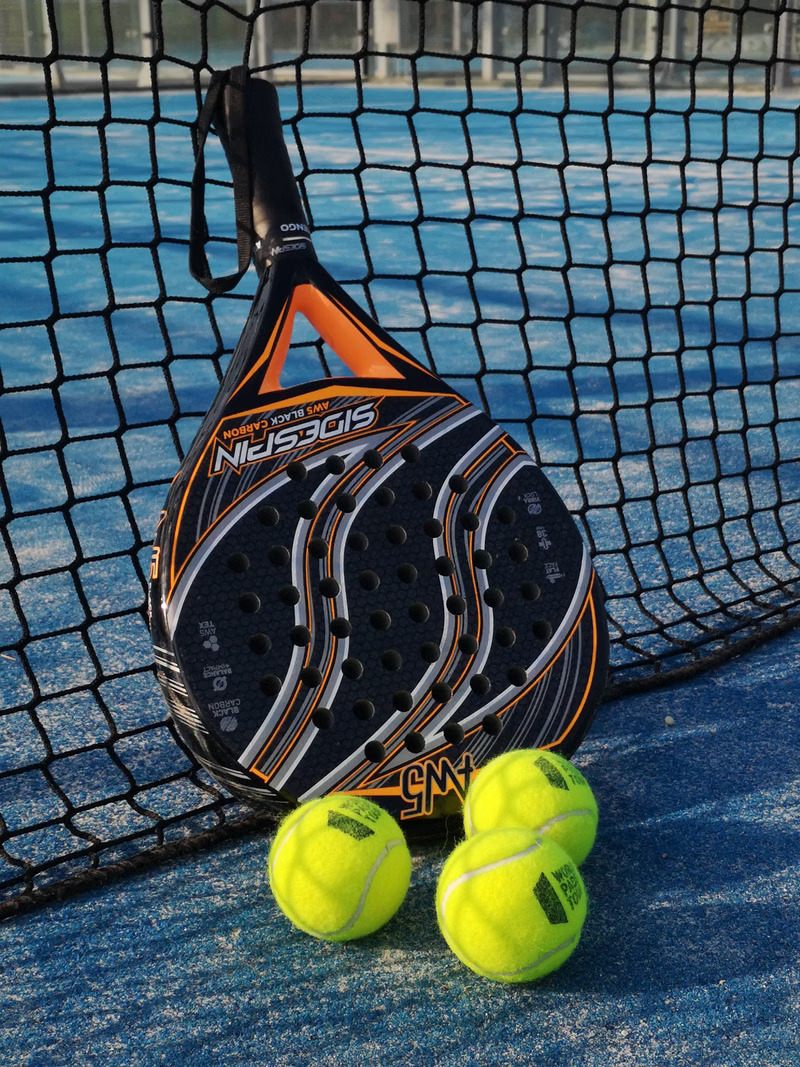 Cara Memilih Raket Padel Sesuai Gaya Bermain