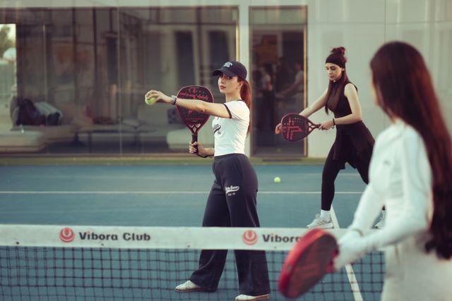 Tips Pemosisian Diri (Positioning) di Lapangan Padel untuk Pemula